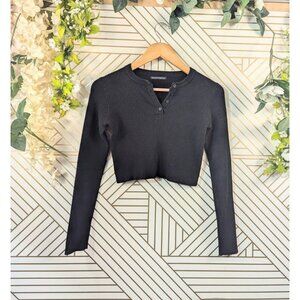 BRANDY MELVILLE Women's Cropped Ribbed Thick Sweater Henley Black Cotton